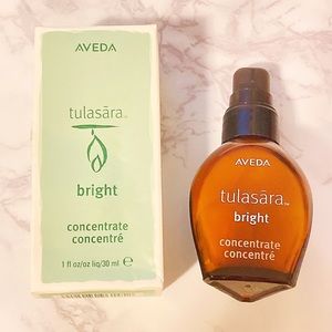 AVEDA tulasara Bright Concentrate